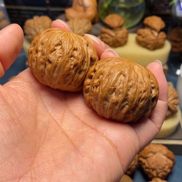 【闪购商品】把件文玩核桃铁锤妹妹
