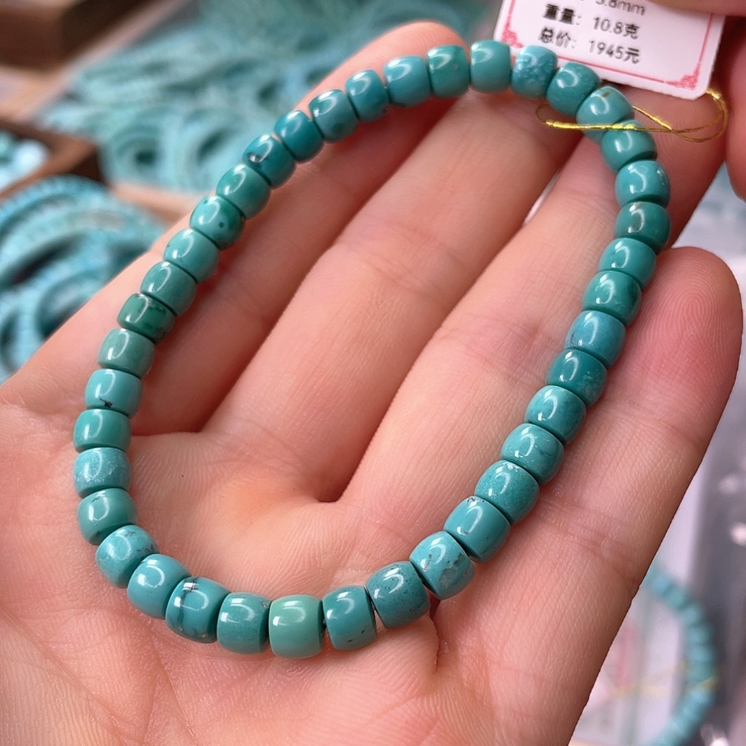 旧***安绿松石未镶嵌颈饰