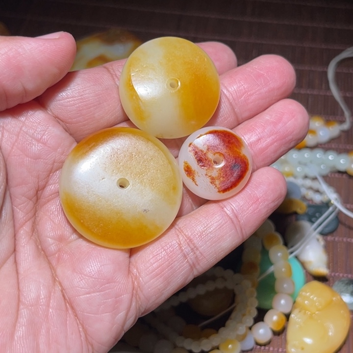 康***福和田玉未镶嵌挂件