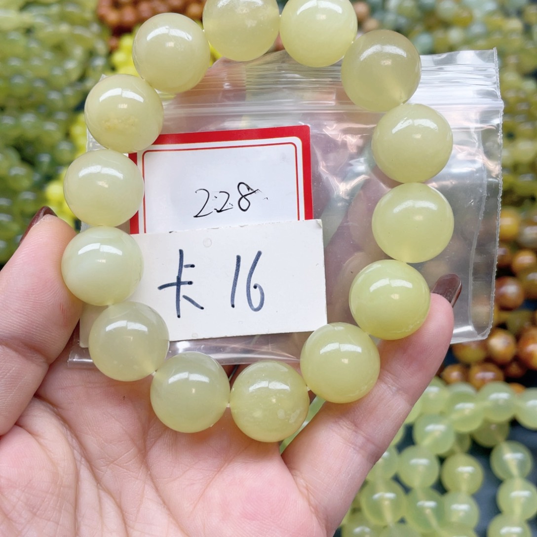 未镶嵌蛇纹石玉手串