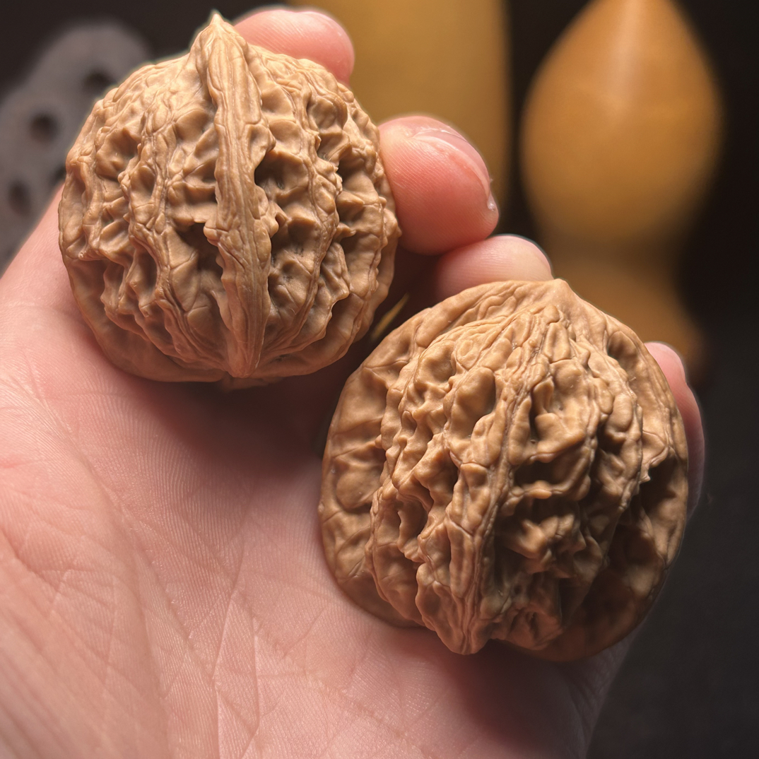 麦穗虎头文玩核桃38-43练手随机发