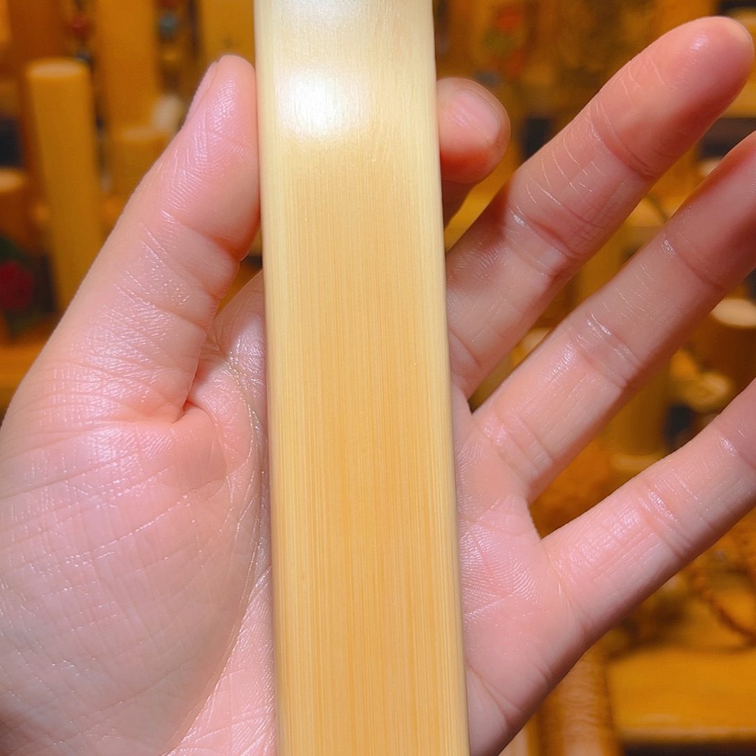 哐***斯大黄扁…………………………