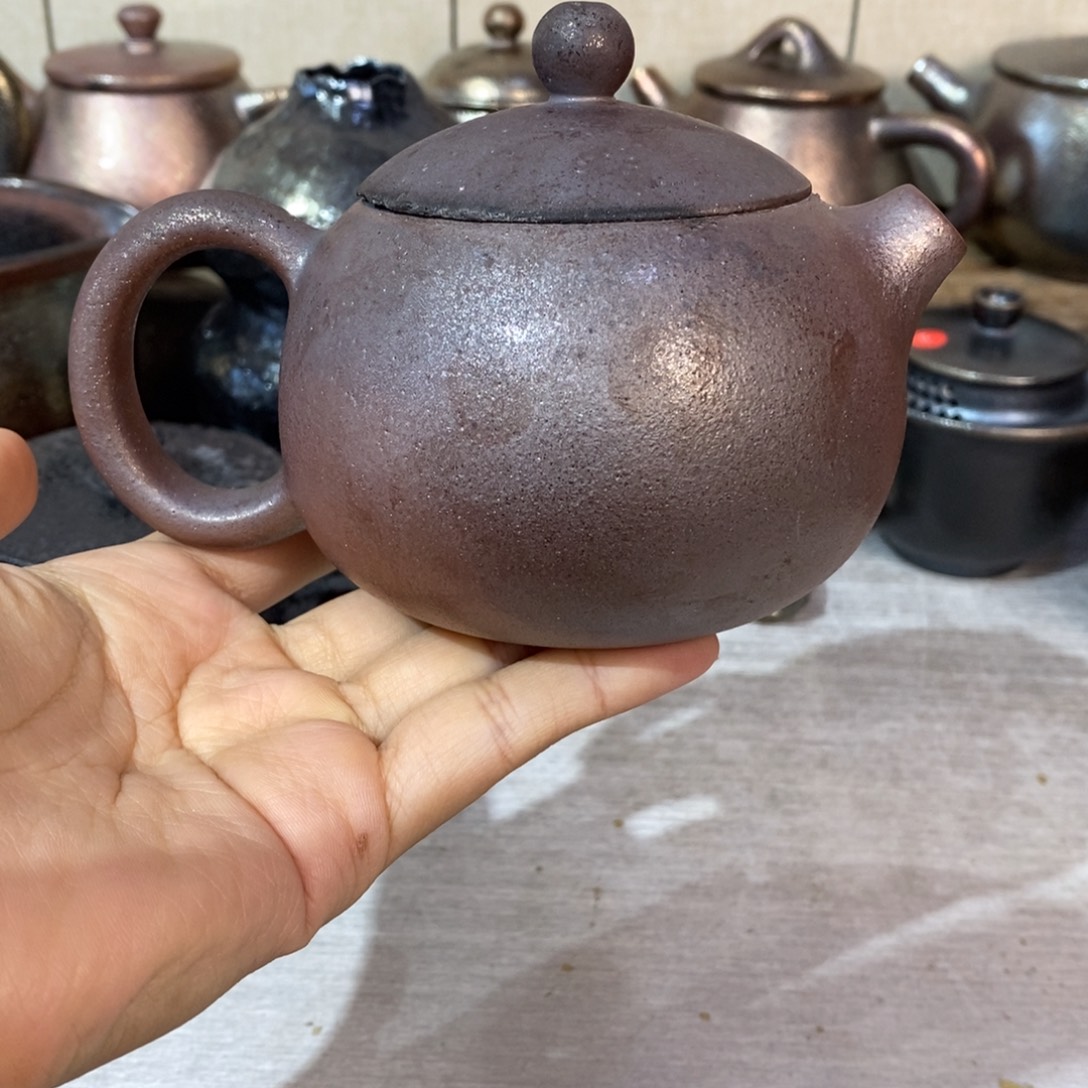 云南建水紫陶柴烧特价壶
