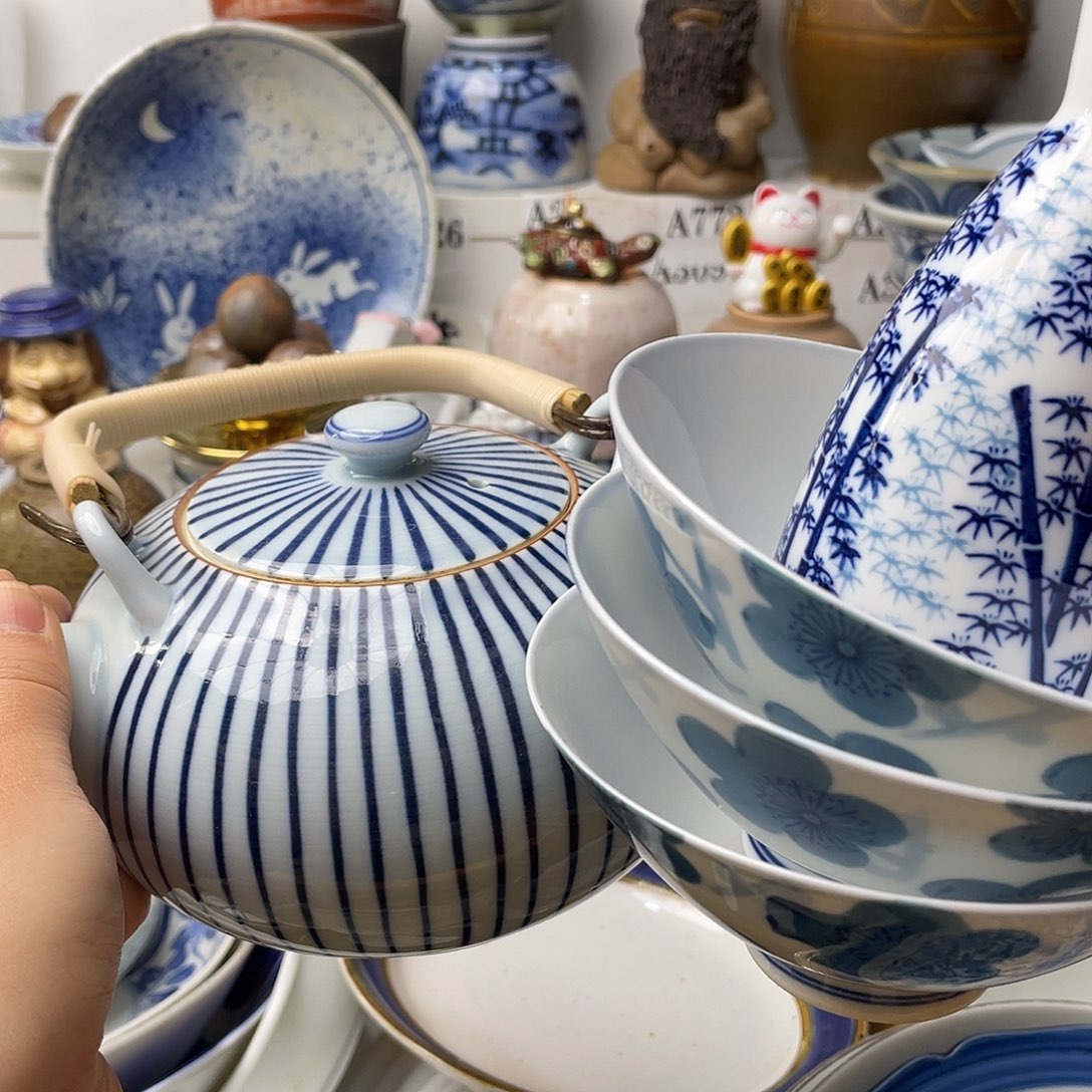 瓷片表***?哈哈哈我真的要把她打在脑门下