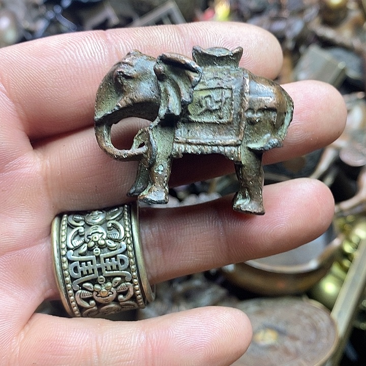 平平安安健健康康