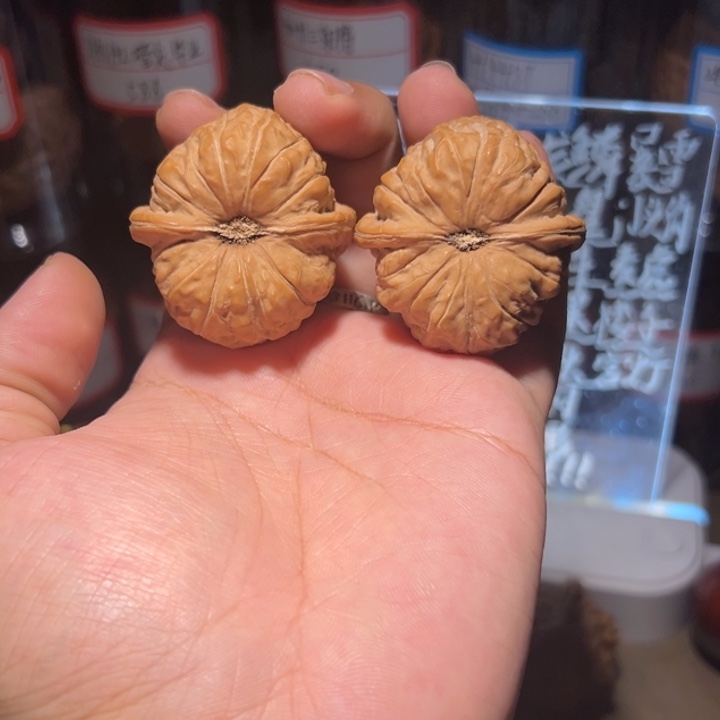 那***啥文玩核桃把件40南瓜