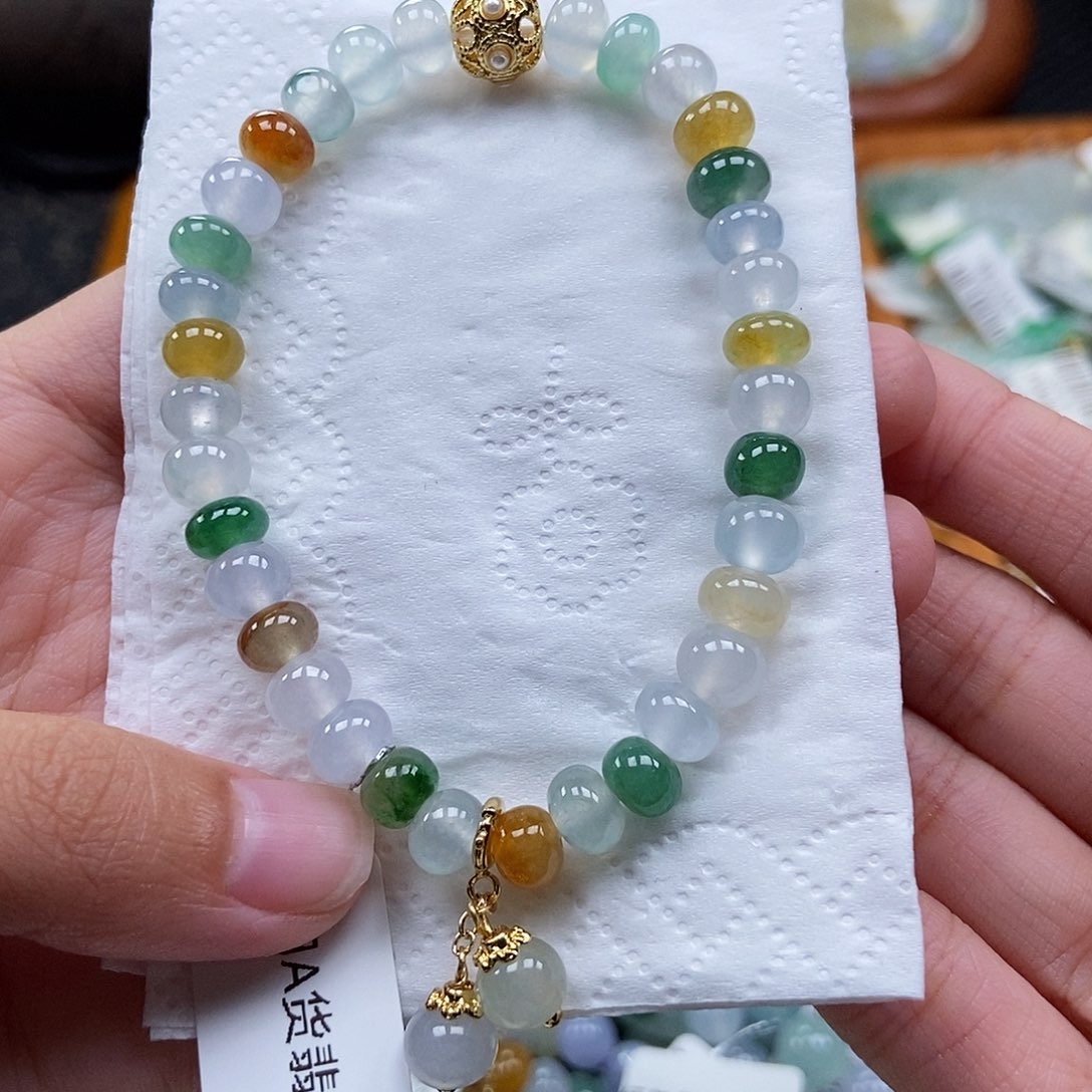 未镶嵌挂件翡翠闪