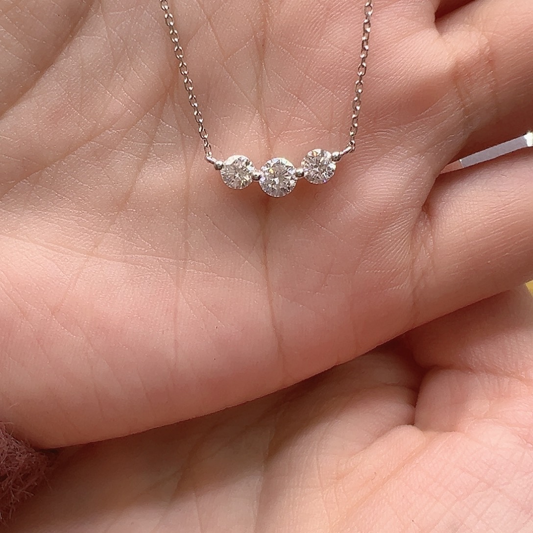 项链实验室培育钻石18K金镶嵌0.362ct K白三钻项链45cm