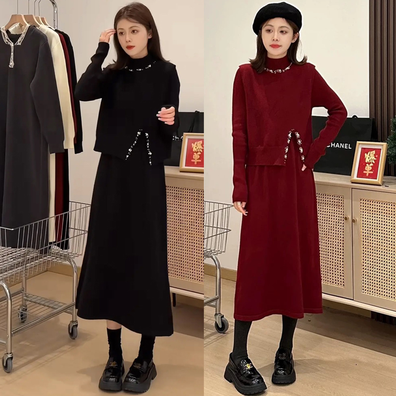 【墨墨家】2025秋装新款重工钉珠时尚气质套装遮肉显瘦连衣裙#8833