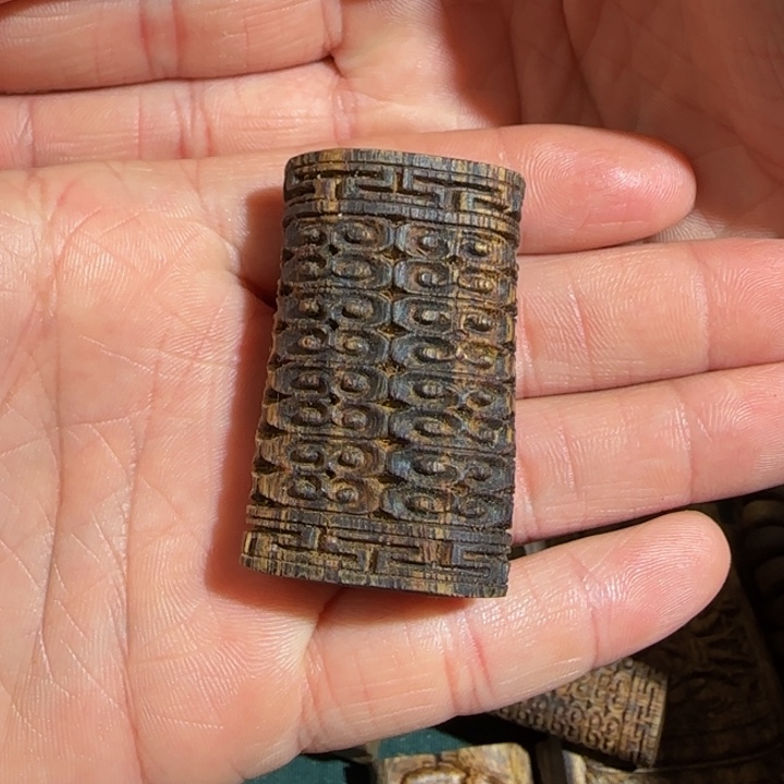 沉香吊坠香*乌身老料天珠12克➕