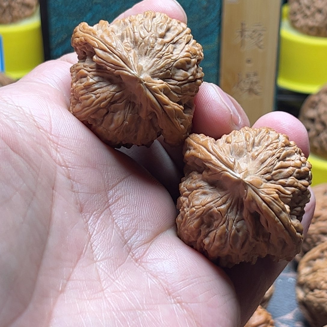 把件文玩核桃恋**风三角疆