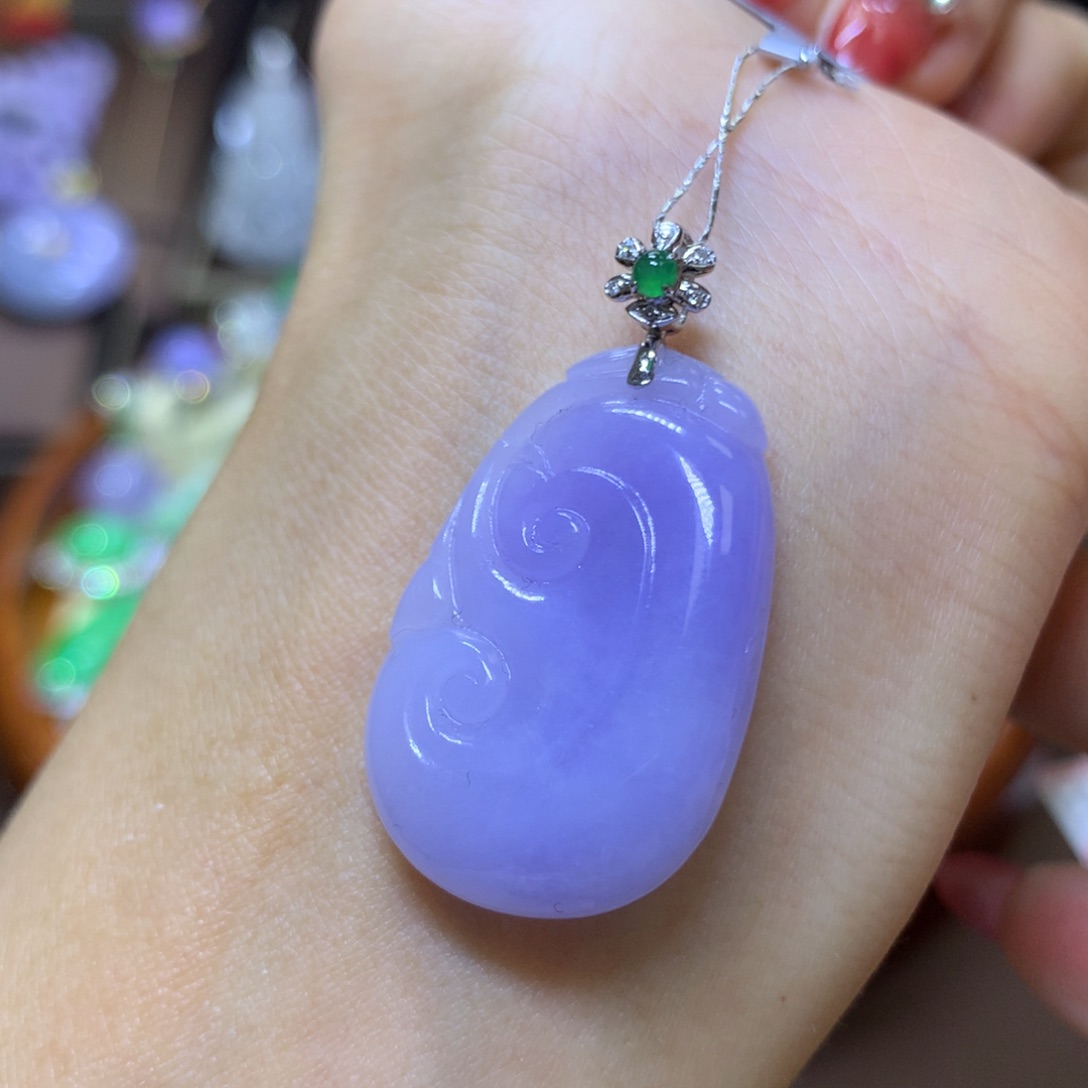 【闪购商品】翡翠颈饰18K金镶嵌翡翠