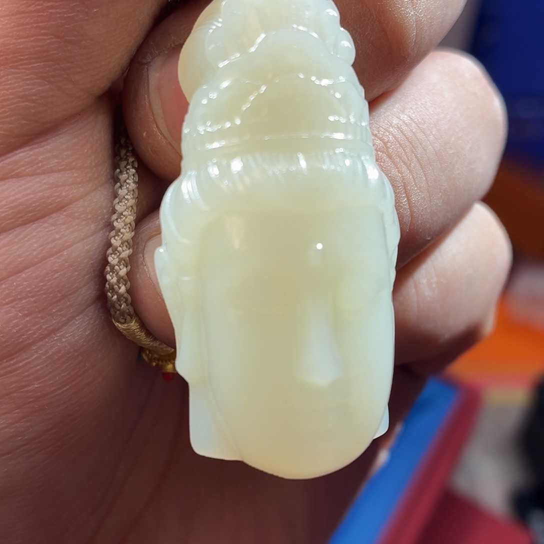 和田玉（糖玉）合金颈饰