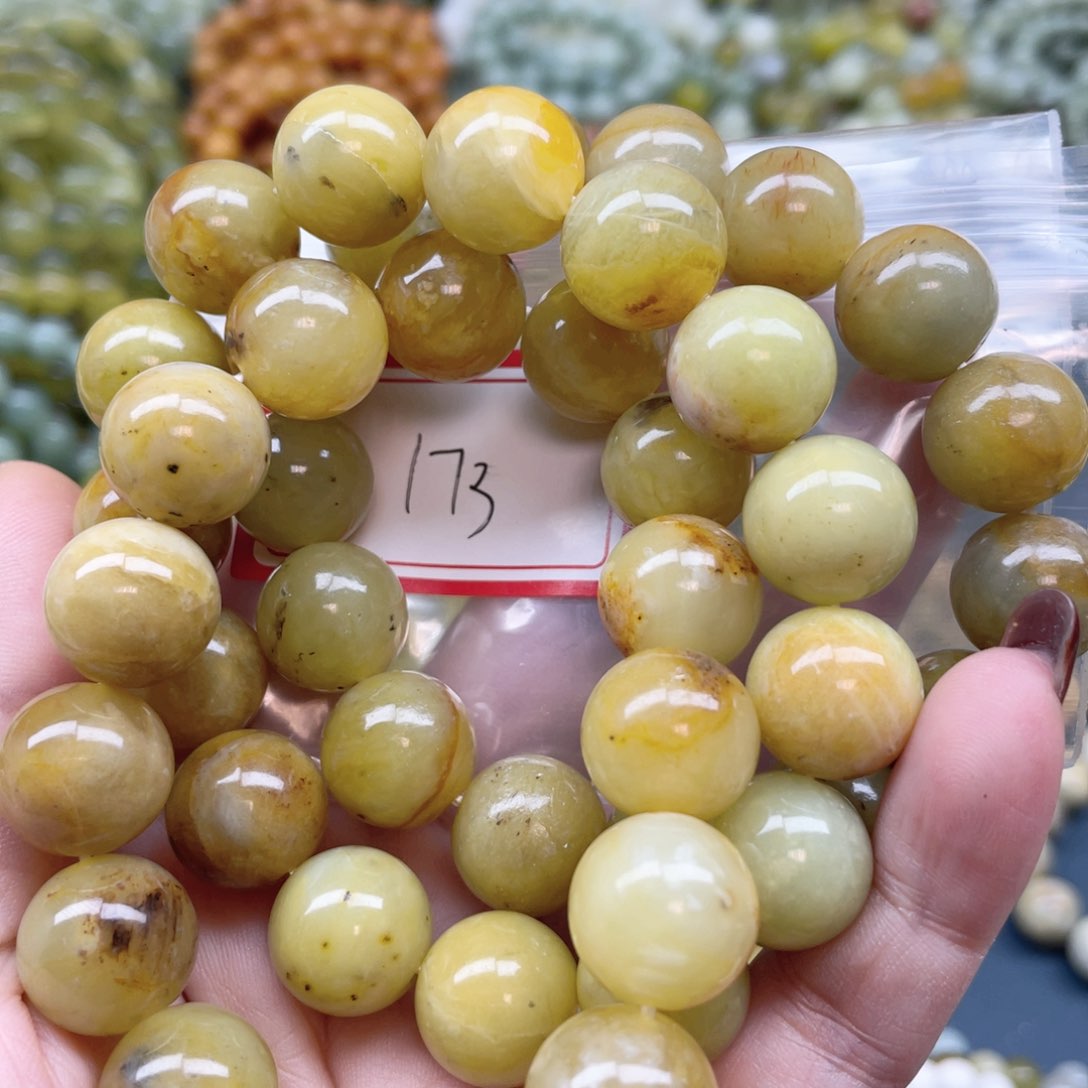 未镶嵌蛇纹石玉手串柴*轩