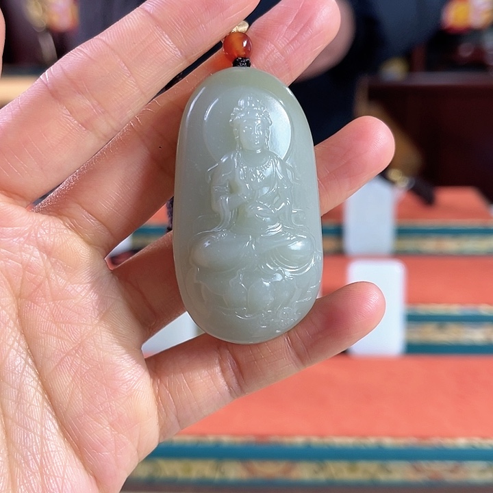 和田玉吊坠未镶嵌