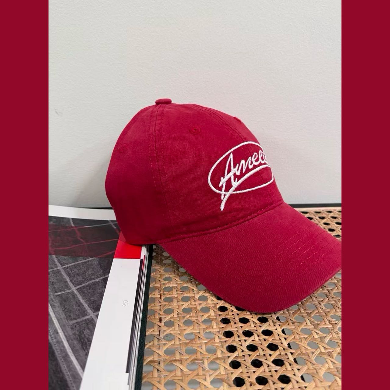 韩系字母款红色帽子