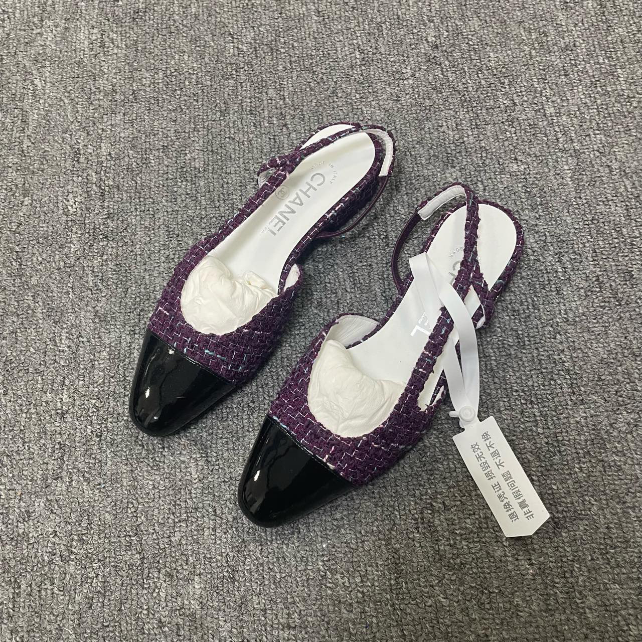 99新 Chanel/香奈儿 搭扣圆头休闲单鞋 35码/3878