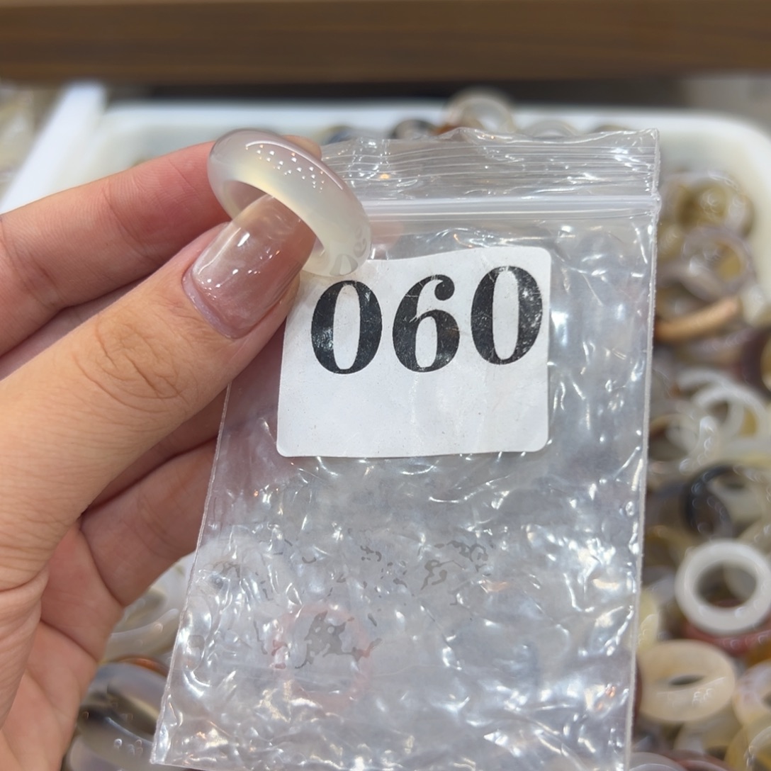 玛瑙/玉髓戒指合金60港14