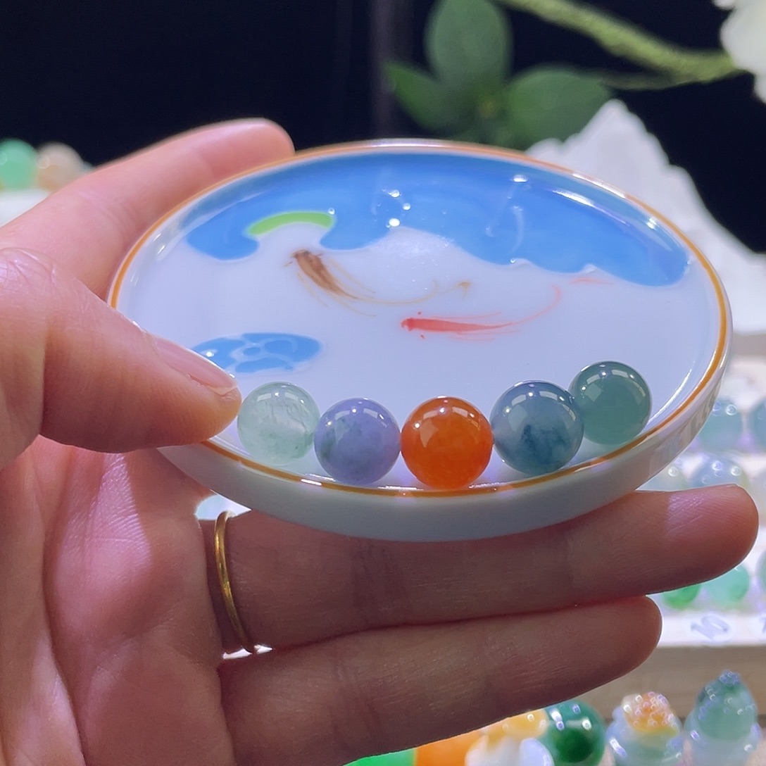 翡翠散珠卡10 福利 一颗价 发其一 翡翠散珠A货 多样性发货