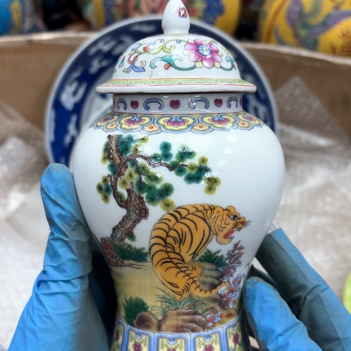 摆件瓷器摆件 瓷器摆件