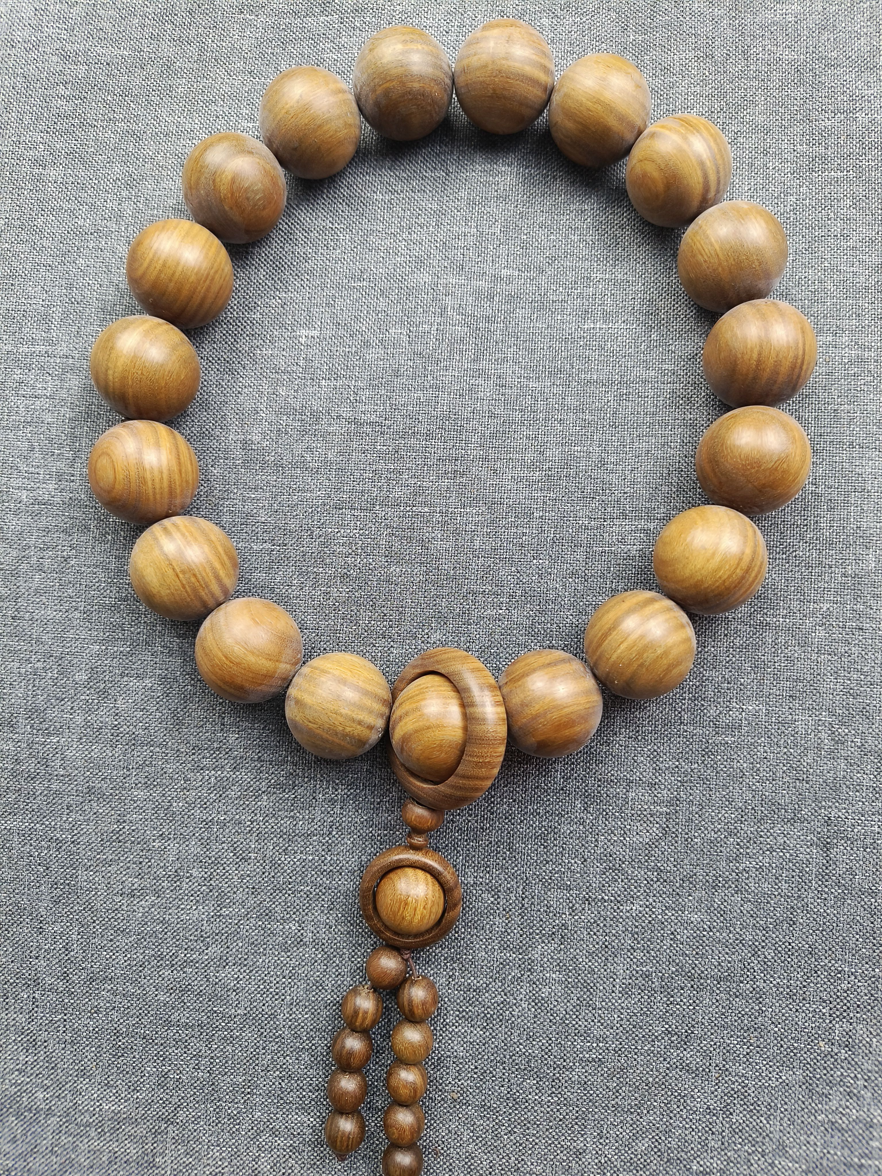 阿根廷绿檀手迟3.0*19颗  持久留香