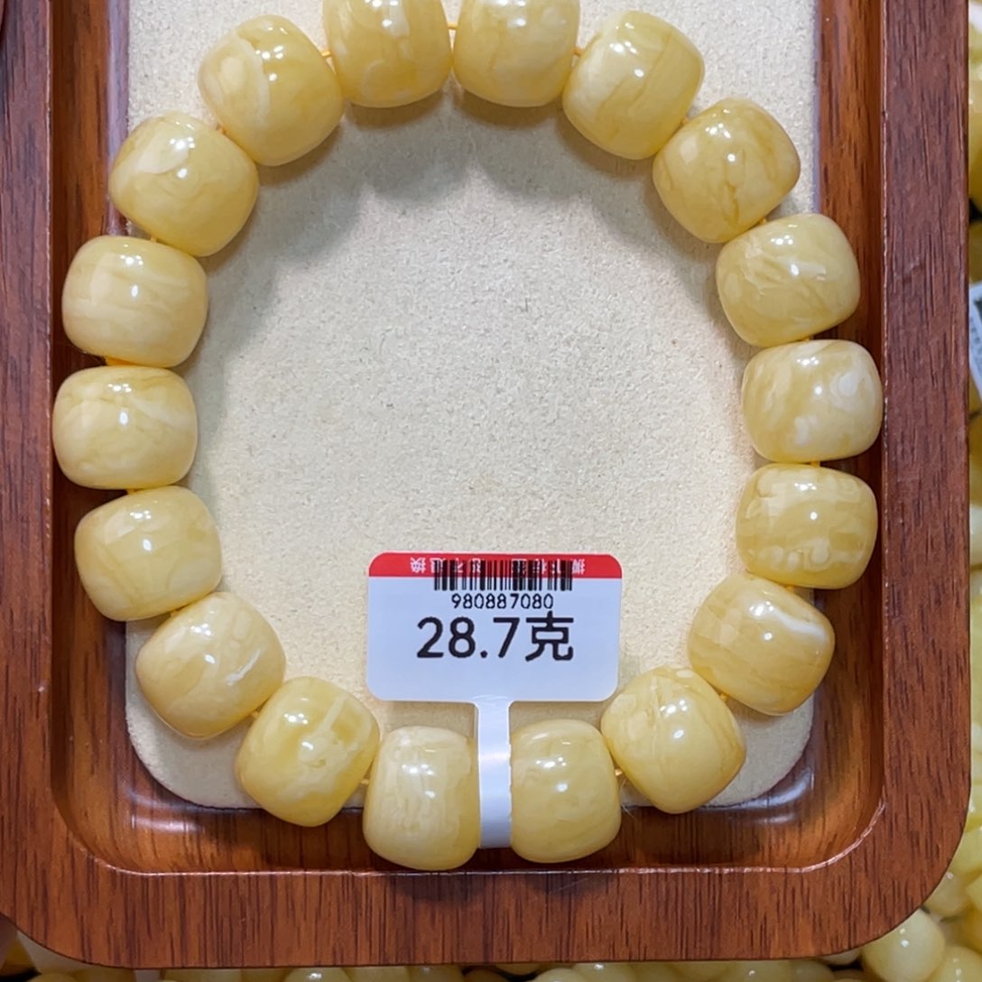蜜蜡手链未镶嵌W****。蜜蜡