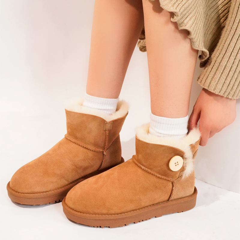 阿伟专属【3352防滑】木扣女羊皮毛一体防滑短靴保暖桑坡2025
