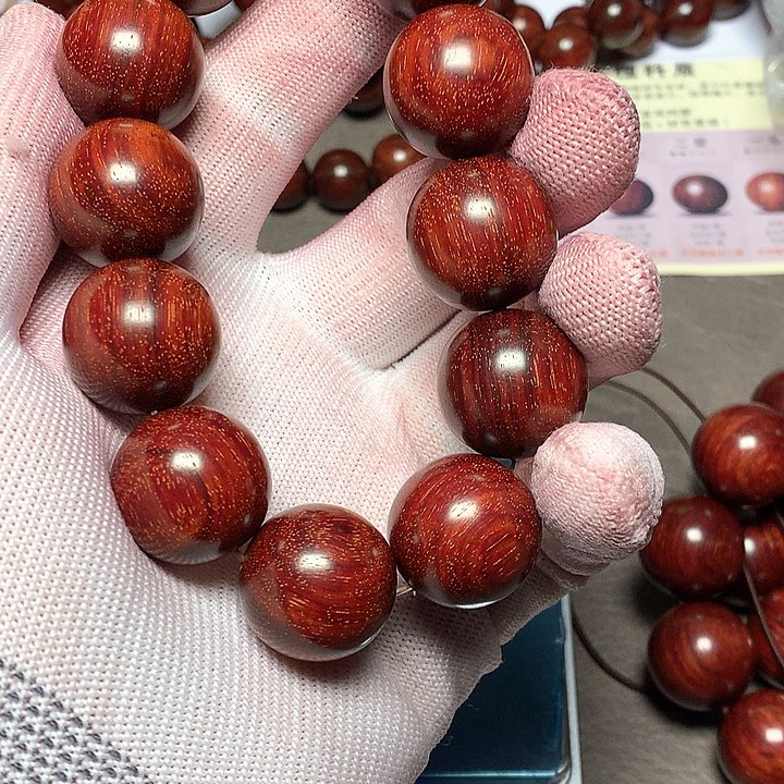 手串/手链小叶紫檀20 12 颗 高油密