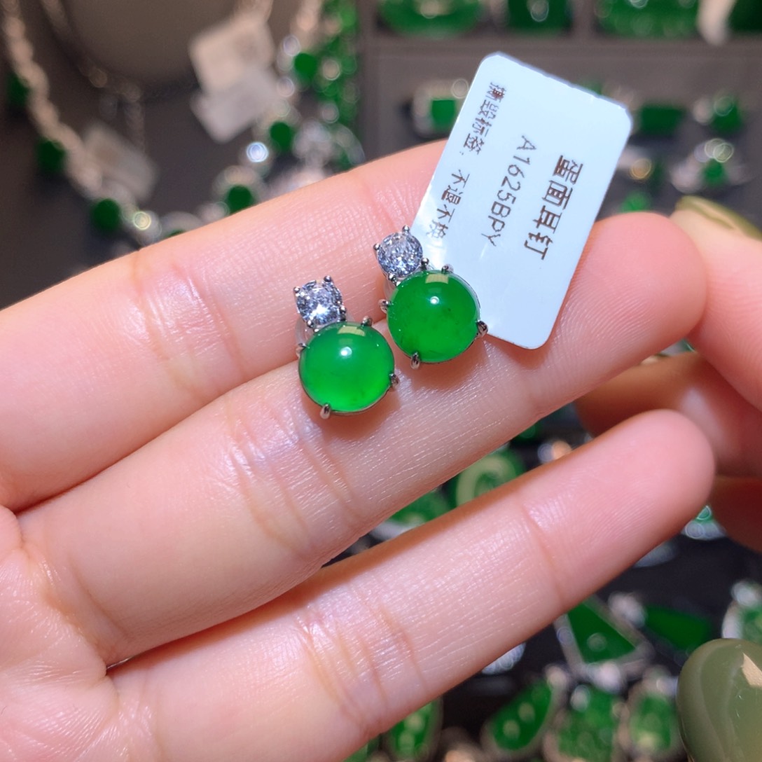 翡翠耳饰银S925镶嵌蛋面