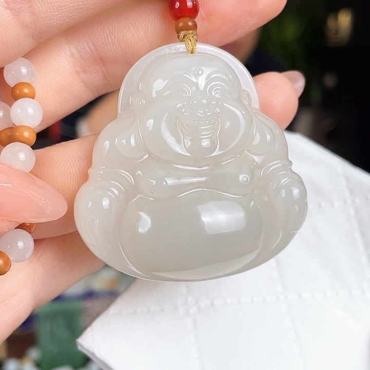 和田玉未镶嵌颈饰定制发货