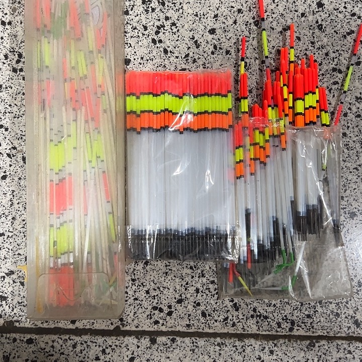 如图所示一堆票不退不换