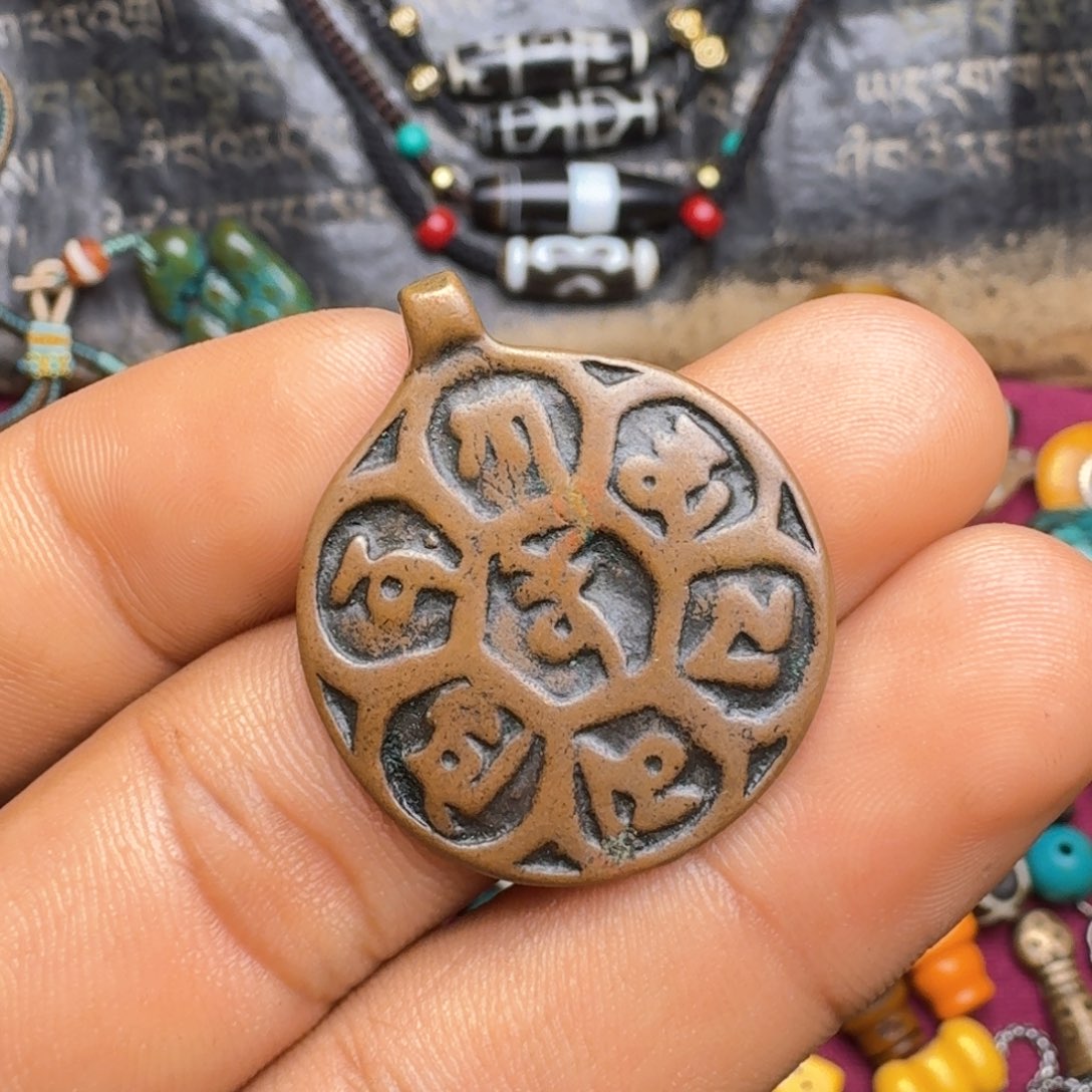 金刚菩提手串如图