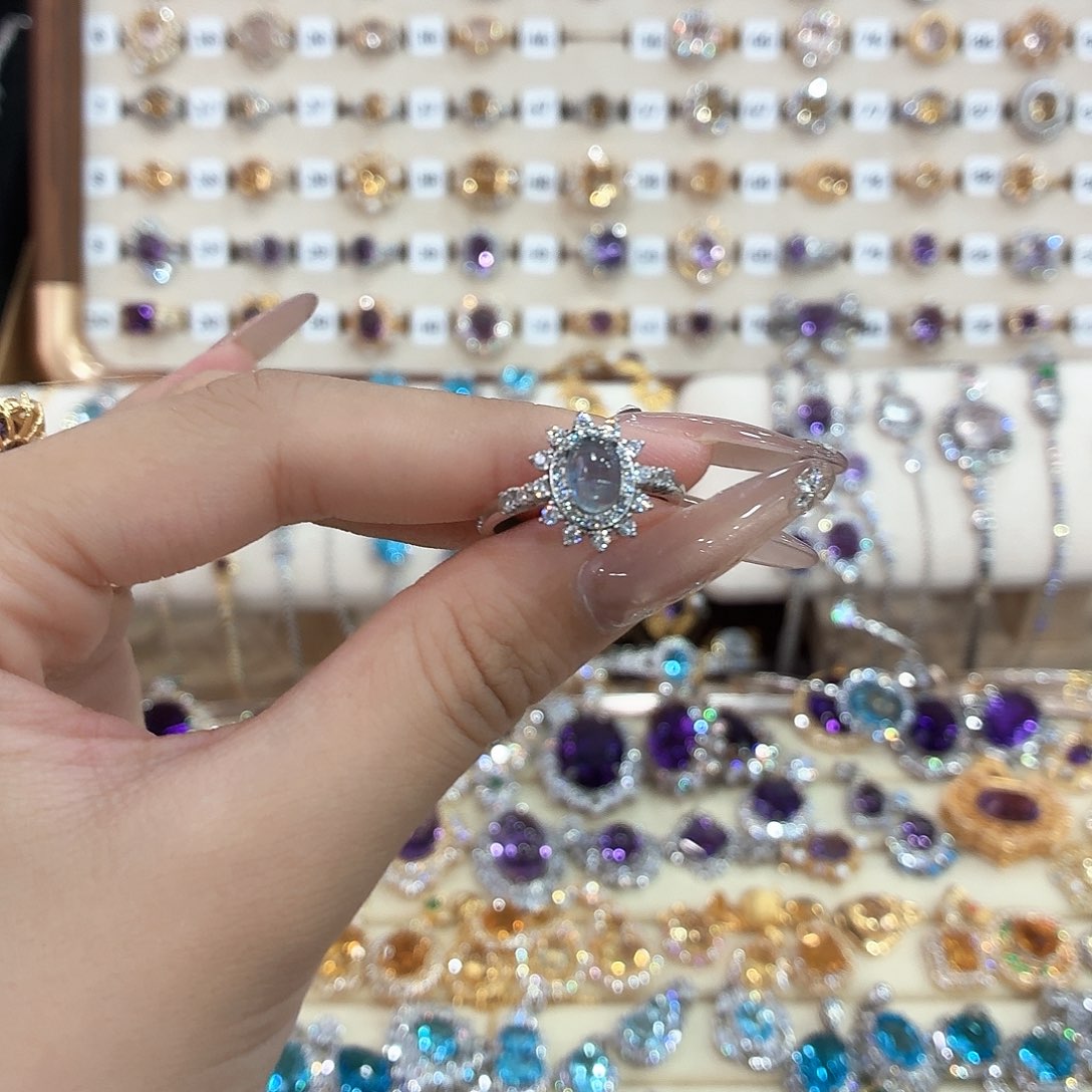 小***龄银S925镶嵌戒圈海蓝宝石