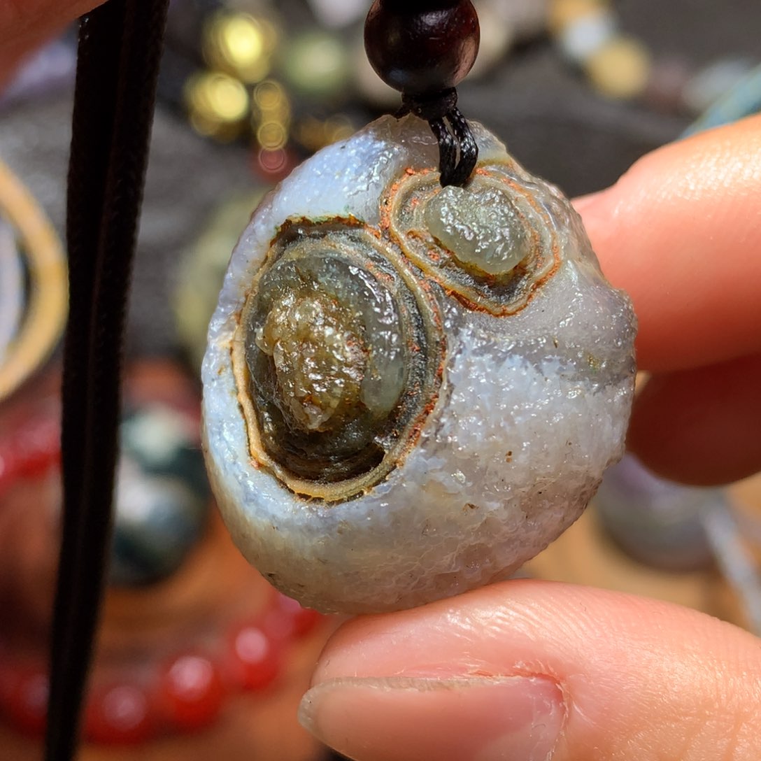 未镶嵌玛瑙/玉髓珠宝半成品