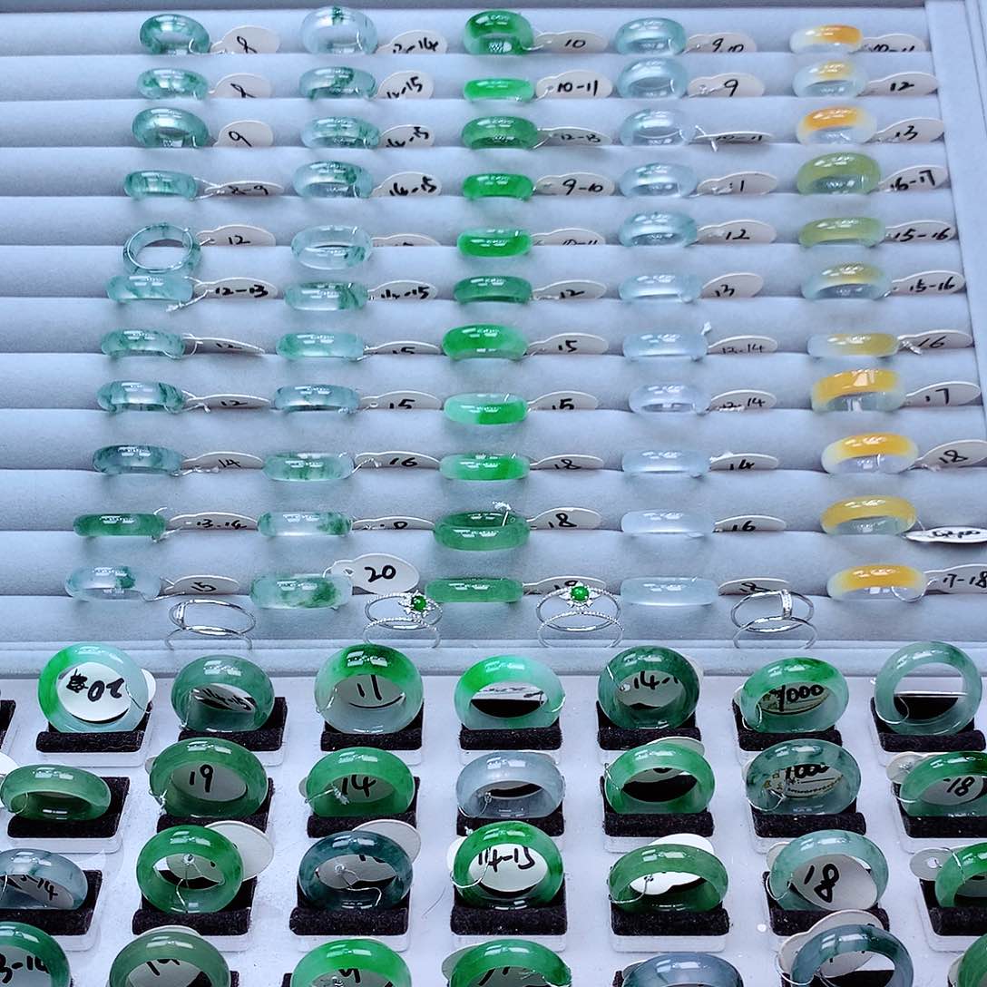 翡翠戒指未镶嵌翡翠