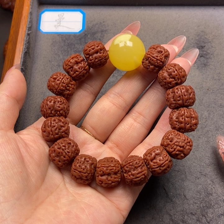 金刚菩提吊坠菩提