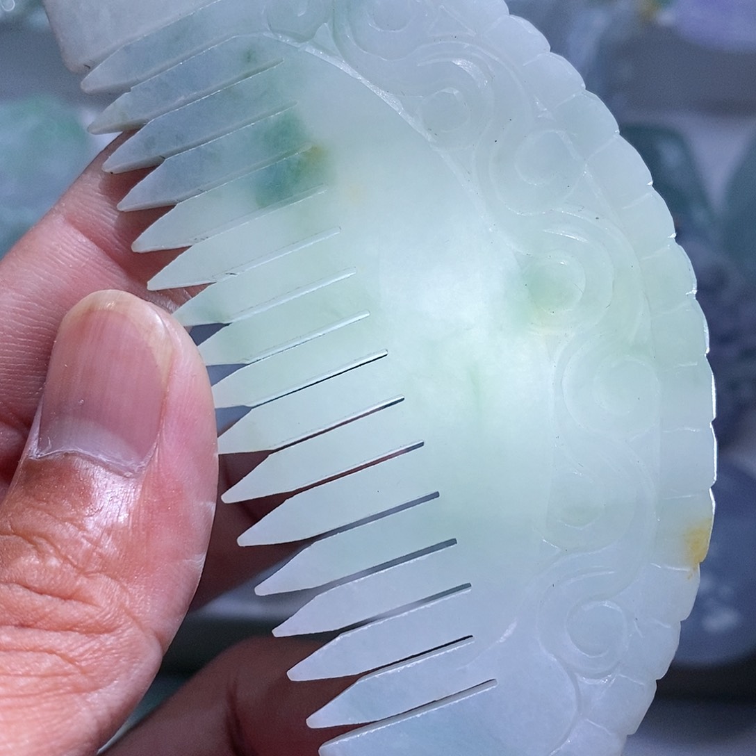 【闪购商品】翡翠未镶嵌颈饰111111111111