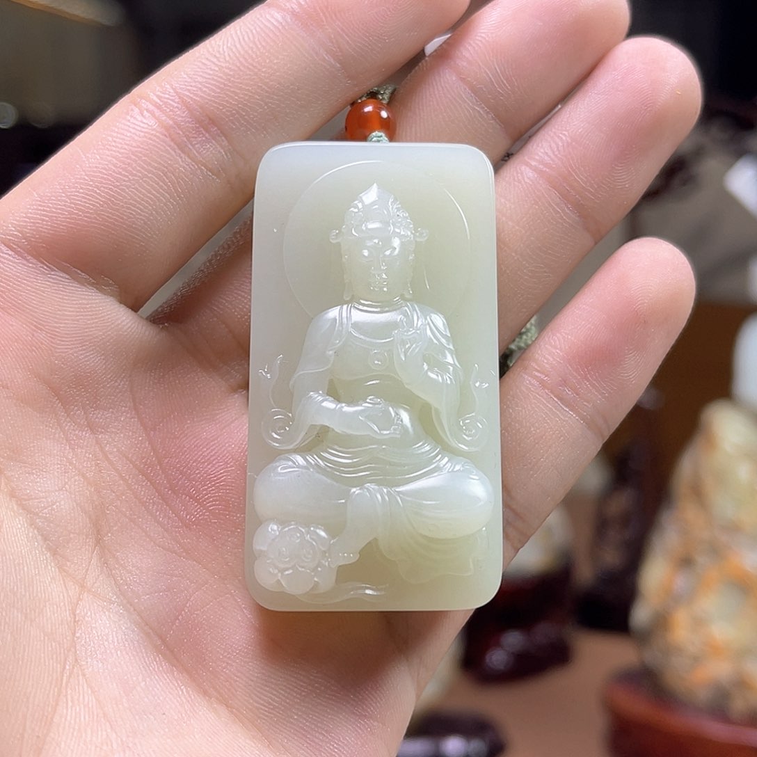 和田玉颈饰未镶嵌