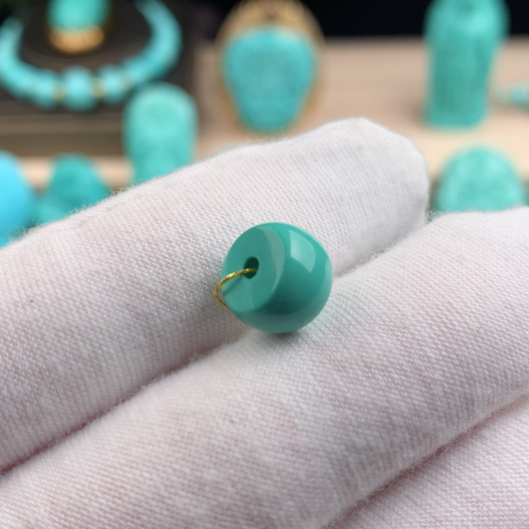 【闪购商品】绿松石配珠卡9.7未镶嵌