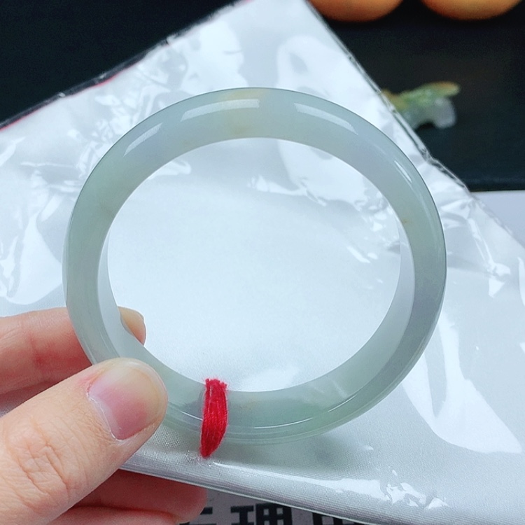 【闪购商品】翡翠手镯未镶嵌天然翡翠手镯