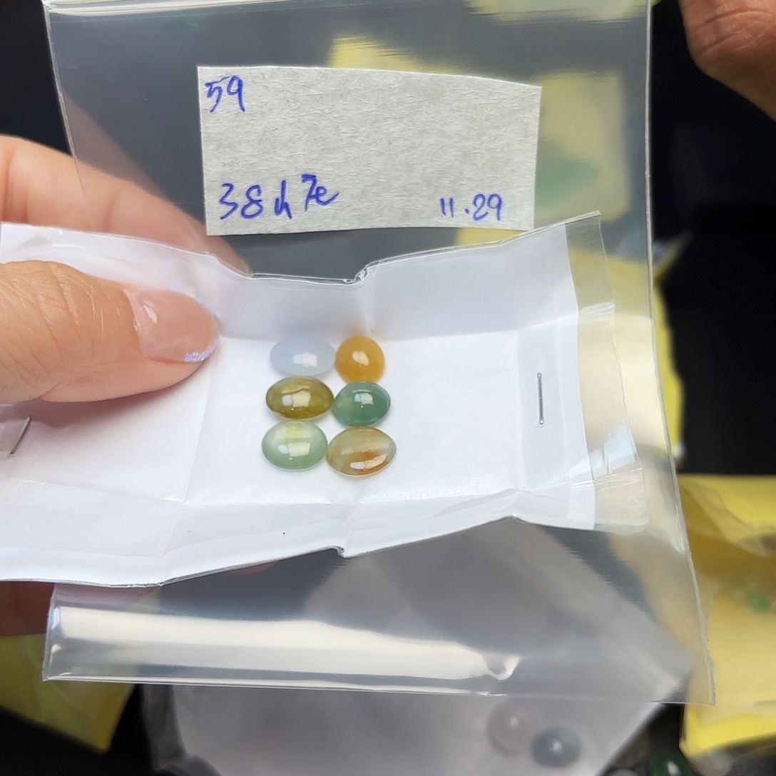嘉***庄定制翡翠未镶嵌不退