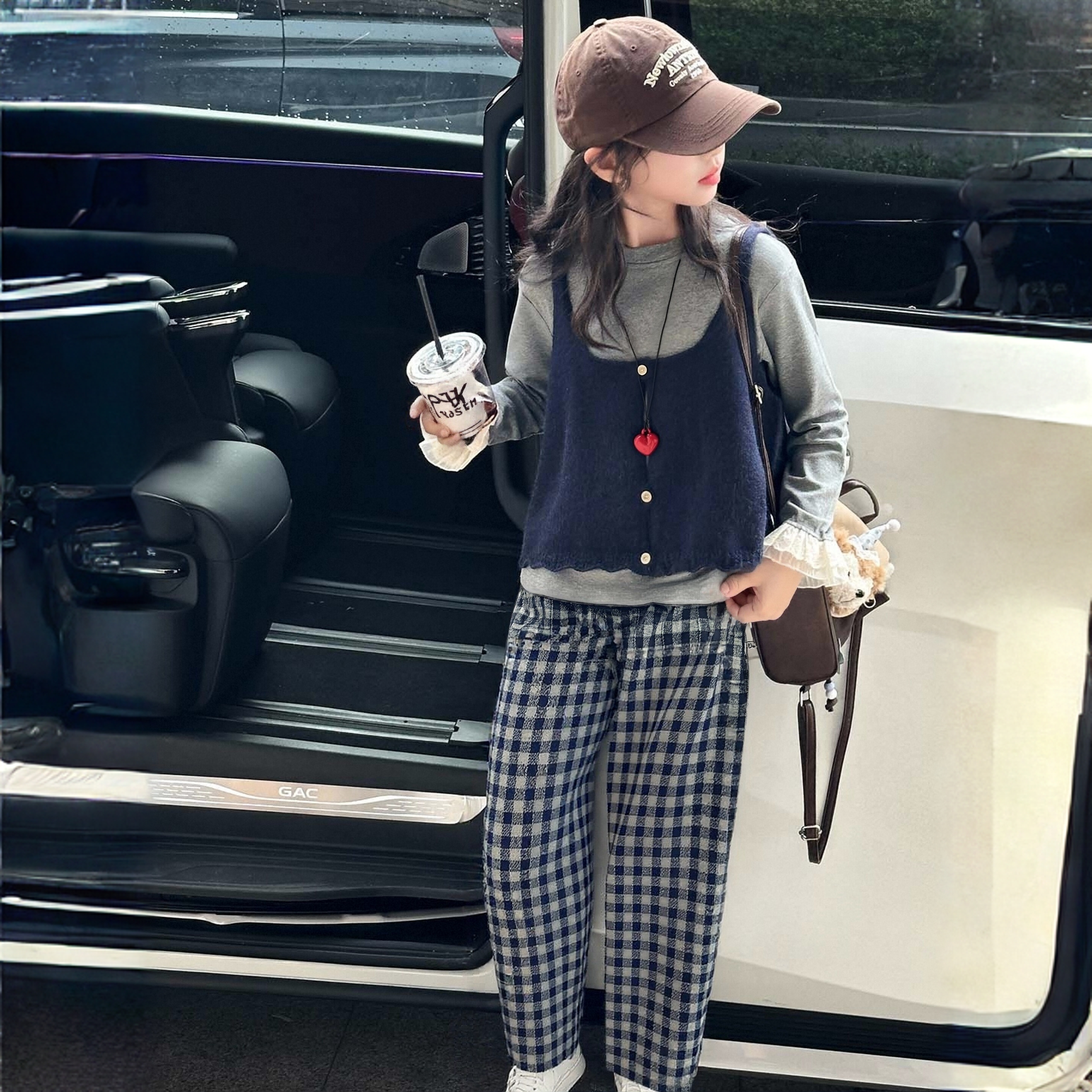 女童套装春秋套装背带韩版针织格子宽松三件套纯色早秋季套头休闲