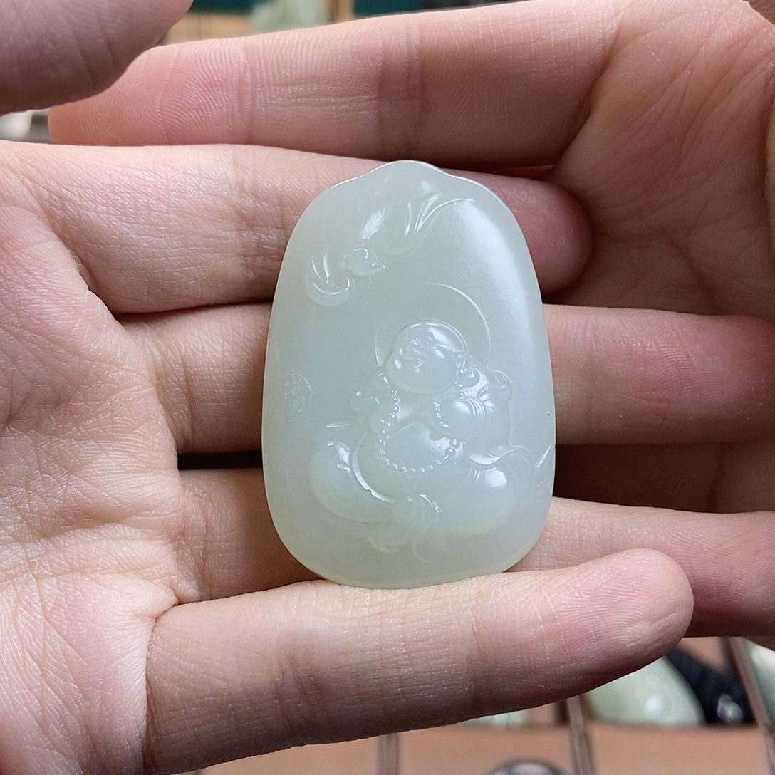 和田玉（糖玉）颈饰未镶嵌