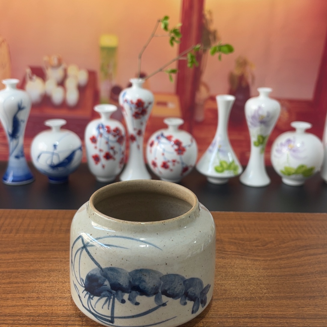 景德镇小花瓶等着你