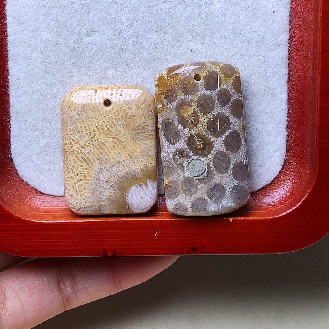 石英质玉颈饰未镶嵌