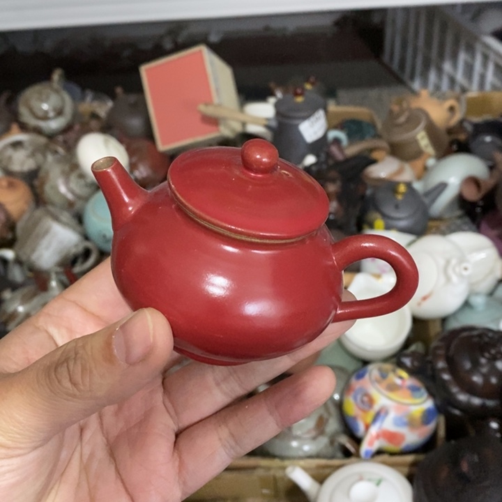 陶瓷艺术品及陶瓷壶