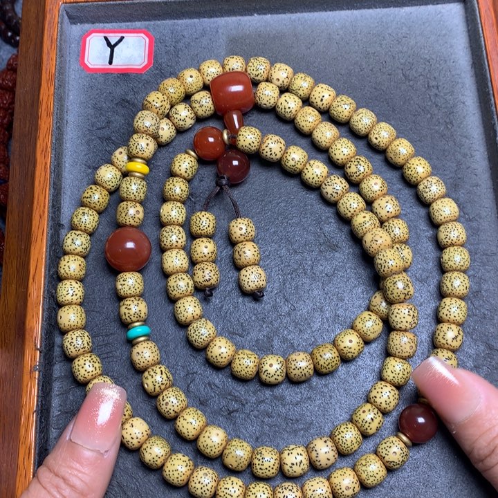 星月菩提吊坠菩提