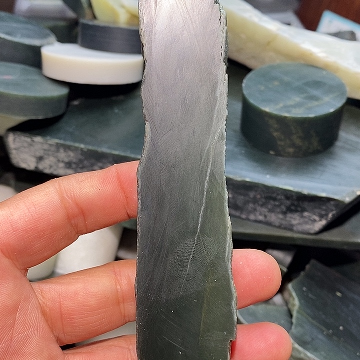 和田玉未镶嵌珠宝奇石