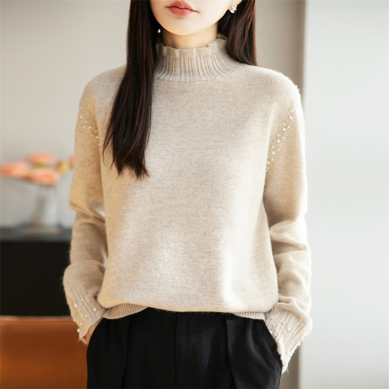 时尚品牌女装秋冬季半高领精纺针织衫打底衫宽松钉珠时尚百搭毛衣