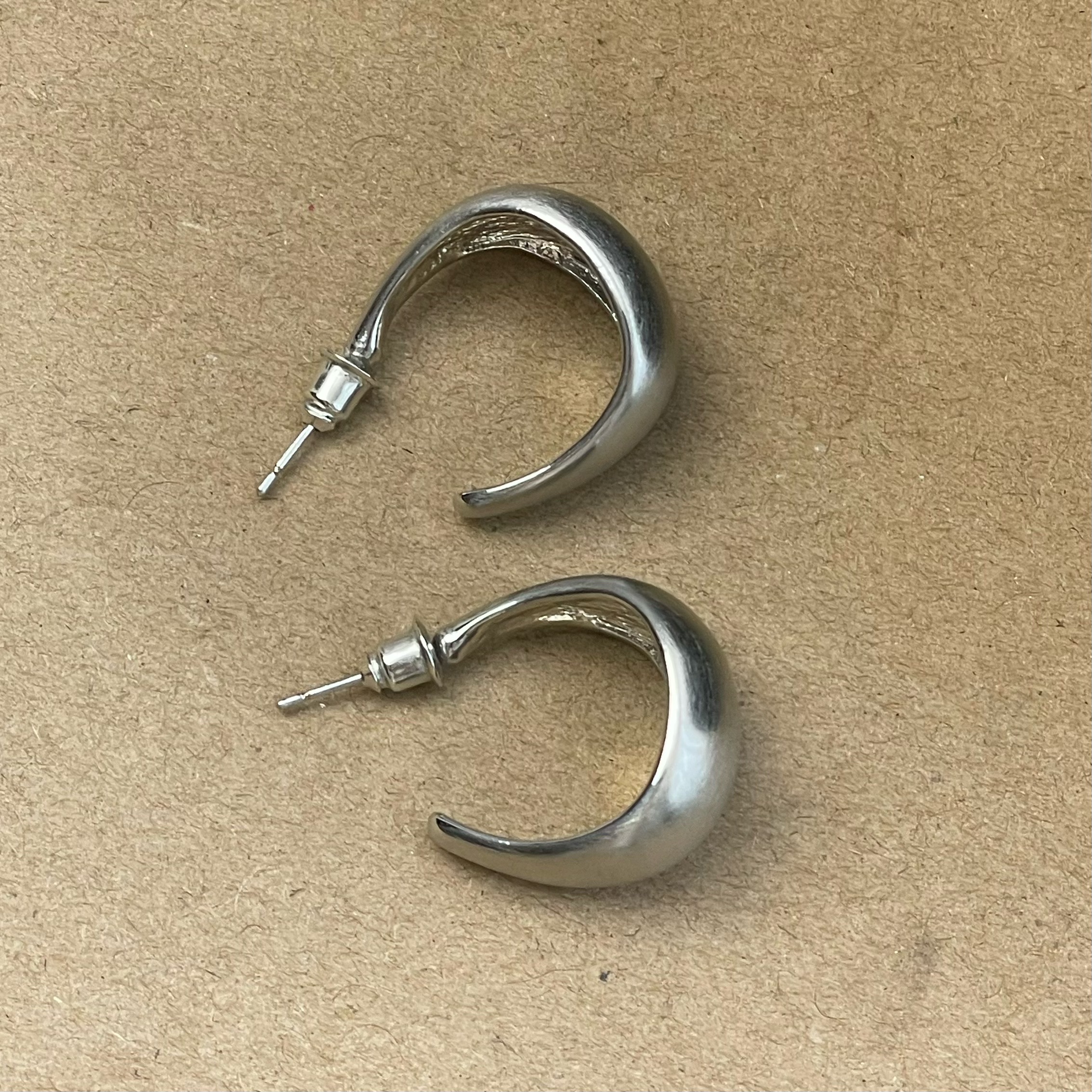 合金耳饰 【勾勾】 Pocket口袋服饰 百搭复古简约银色气质耳环